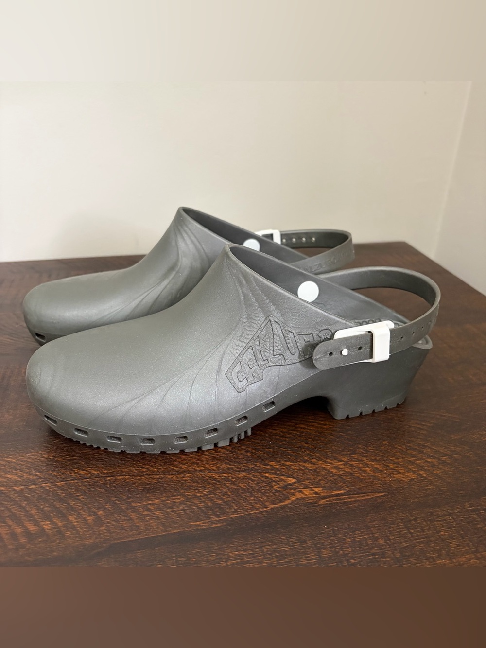 Calzuro Classic BIHOS Padova Clogs With Strap Gray - Picture 9 of 13